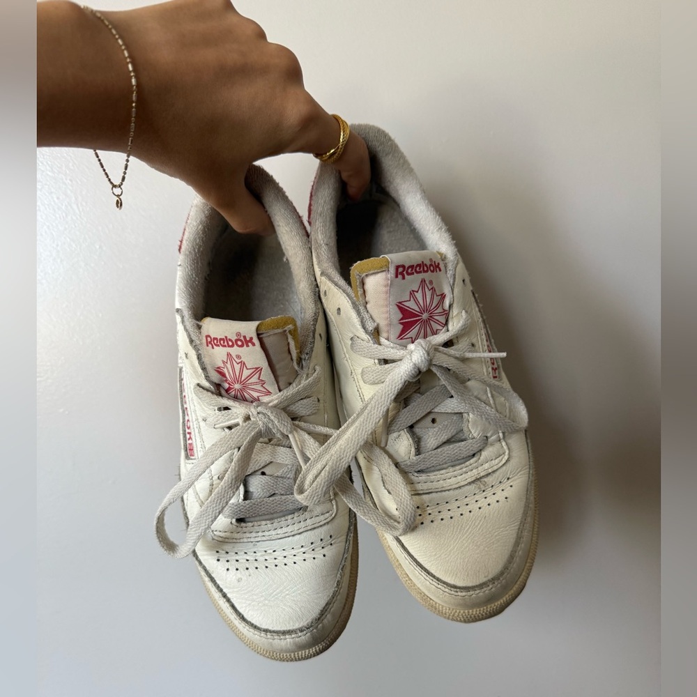 Reebok White and Red Women's Sneakers